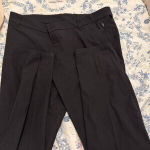 lululemon Commission/ABC Classic-Fit Pant 32” length inseam Hidden zippered pock
